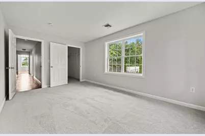 8 Woods Hill Cir, Woburn, MA 01801 - Photo 29