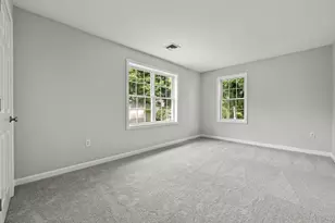8 Woods Hill Cir, Woburn, MA 01801 - Photo 27