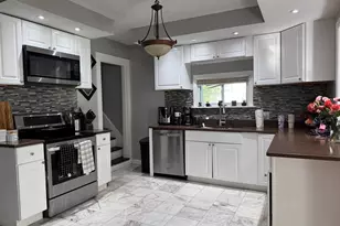35 Farmland, Lowell, MA 01852 - Photo 3
