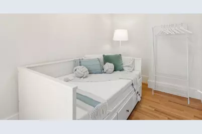 62 W Cedar St #4, Boston, MA 02114 - Photo 11