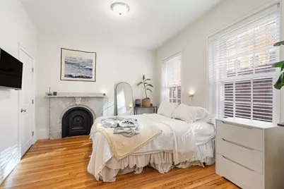 62 W Cedar St #4, Boston, MA 02114 - Photo 9