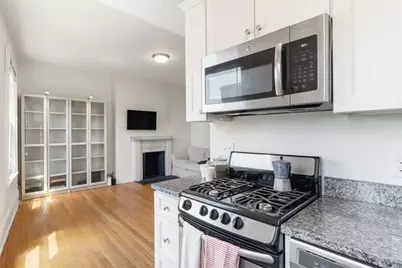 62 W Cedar St #4, Boston, MA 02114 - Photo 5