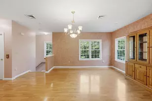 631 East St, Mansfield, MA 02048 - Photo 11