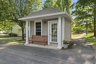 631 East St, Mansfield, MA 02048 - Photo 5