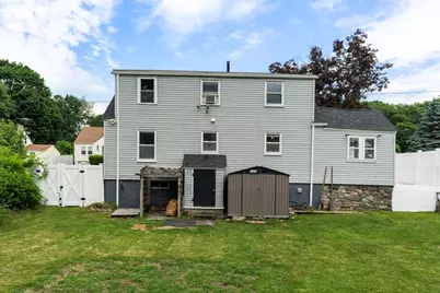 40 Calumet Ave, Worcester, MA 01606 - Photo 25