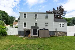40 Calumet Ave, Worcester, MA 01606 - Photo 25