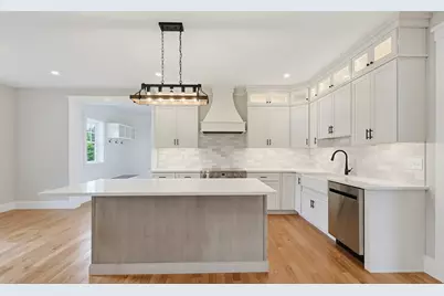 37 Poquanticut Ave #37, Easton, MA 02356 - Photo 13