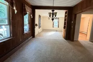 25 Sumner St, North Attleboro, MA 02760 - Photo 5