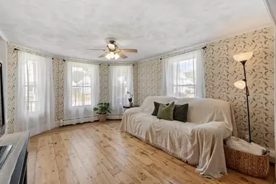 20 Conomo Ave, Lynn, MA 01904 - Photo 17