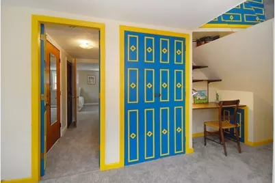 12 Edgewood Rd, Billerica, MA 01821 - Photo 17