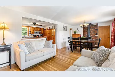 1096 Taunton Ave, Seekonk, MA 02771 - Photo 5