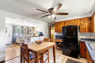 1096 Taunton Ave, Seekonk, MA 02771 - Photo 17