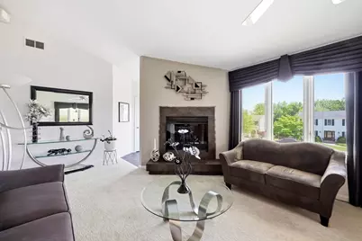 57 Valley View Dr, Ludlow, MA 01056 - Photo 5