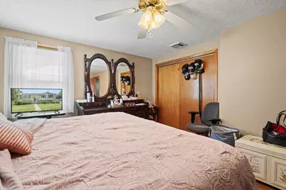 11 Dunkirk Ave, Worcester, MA 01604 - Photo 19