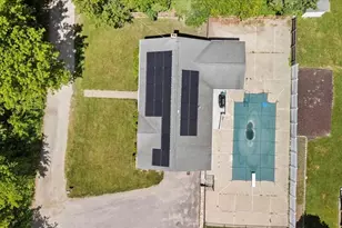 11 Dunkirk Ave, Worcester, MA 01604 - Photo 5