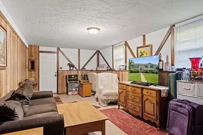 11 Dunkirk Ave, Worcester, MA 01604 - Photo 25