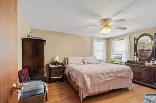 11 Dunkirk Ave, Worcester, MA 01604 - Photo 17