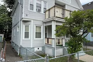32 Clarkwood St, Boston, MA 02126 - Photo 3