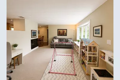 15 Leonard Road, Framingham, MA 01701 - Photo 9