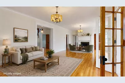 911 Pleasant St, Worcester, MA 01602 - Photo 3