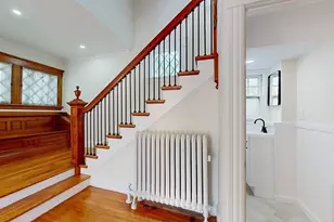 911 Pleasant St, Worcester, MA 01602 - Photo 19