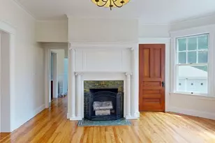 911 Pleasant St, Worcester, MA 01602 - Photo 19