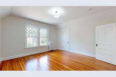911 Pleasant St, Worcester, MA 01602 - Photo 31