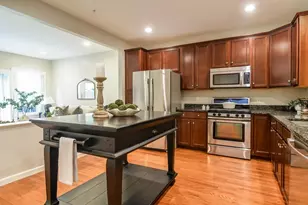 204 Sandtrap Court, Northbridge, MA 01534 - Photo 5