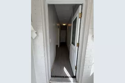97 Newton St, Holyoke, MA 01040 - Photo 3