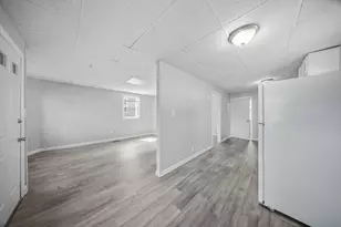 540 Armory St, Springfield, MA 01104 - Photo 17