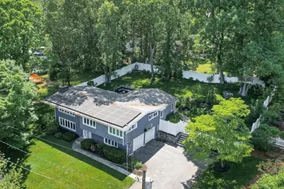 11 Carriage Lane, Winchester, MA 01890 - Photo 1