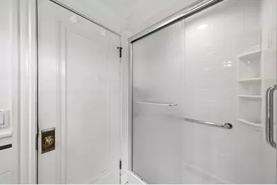 200 Harvard Cir, Newton, MA 02460 - Photo 19