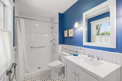 200 Harvard Cir, Newton, MA 02460 - Photo 11