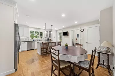 200 Harvard Cir, Newton, MA 02460 - Photo 5