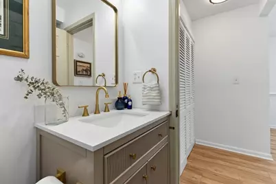 12 Pickett St #H, Beverly, MA 01915 - Photo 5