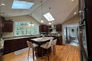 48 Juniper St, Billerica, MA 01821 - Photo 3