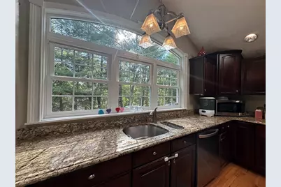 48 Juniper St, Billerica, MA 01821 - Photo 5