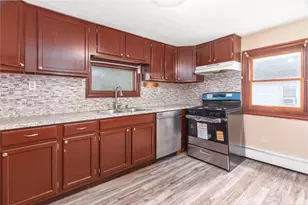 62 Butler St, Salem, MA 01970 - Photo 3