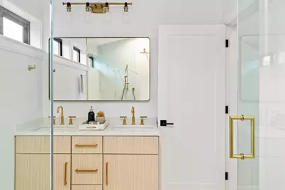 21 Woodbine St #21, Somerville, MA 02143 - Photo 25