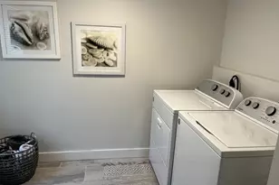 1279 Pond St, Franklin, MA 02038 - Photo 7