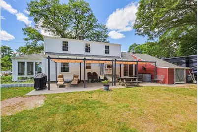 33 Crossman Ave, Attleboro, MA 02703 - Photo 3