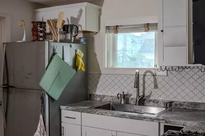 18 Hancock St, Lawrence, MA 01841 - Photo 21