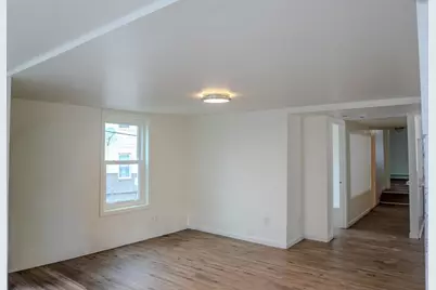 18 Hancock St, Lawrence, MA 01841 - Photo 5