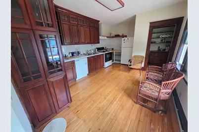 52 Maple St, Northampton, MA 01062 - Photo 15
