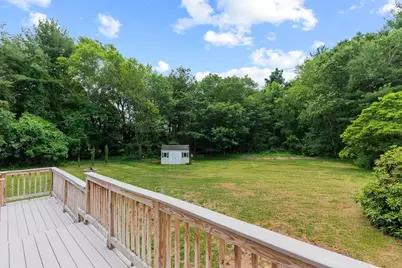 10 Strawstone Ln, Norton, MA 02766 - Photo 9