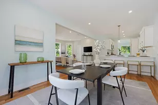 26 Pleasant St, Beverly, MA 01915 - Photo 9