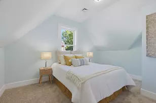 26 Pleasant St, Beverly, MA 01915 - Photo 21