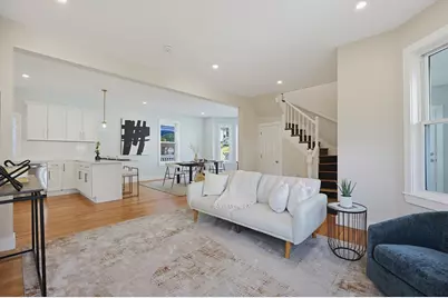 26 Pleasant St, Beverly, MA 01915 - Photo 5