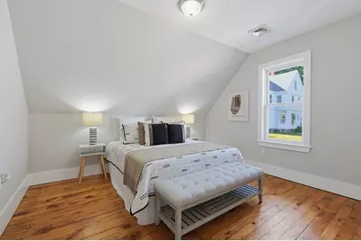 26 Pleasant St, Beverly, MA 01915 - Photo 23