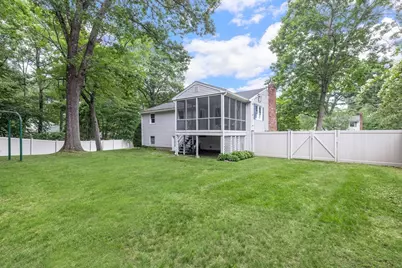 31 Robert Rd, Holliston, MA 01746 - Photo 25